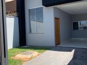 Casa com 3 Quartos e 2 banheiros à Venda, 180 m² por R$...