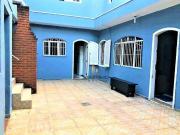 Casa com 3 Quartos e 2 banheiros à Venda, 365 metros...