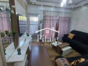 Casa com 3 Quartos e 2 banheiros à Venda, 450 m² por R$...