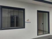 Casa com 3 Quartos e 2 banheiros à Venda, 65 m² por R$...