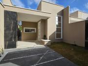 Casa com 3 Quartos e 2 banheiros à Venda, 90 m² por R$...