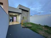 Casa com 3 Quartos e 2 banheiros à Venda, 98 m² por R$...