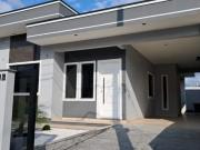 Casa com 3 Quartos e 2 banheiros à Venda, 98 m² por R$...