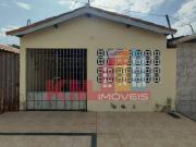 Casa com 3 Quartos e 2 banheiros à Venda, 999 m² por R$...