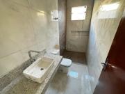 Casa com 3 Quartos e 2 banheiros Ã Venda, 180 mÂ²