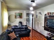 CASA COM 3 QUARTOS E 2 VAGAS DE GARAGEM À VENDA NA VILA...