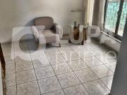 CASA COM 3 QUARTOS E 2 VAGAS DE GARAGEM À VENDA NA VILA...