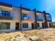 Casa com 3 Quartos e 3 banheiros à Venda, 115 m² por R$...
