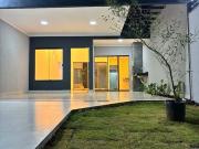 Casa com 3 Quartos e 3 banheiros à Venda, 126 m² por R$...