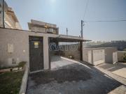Casa com 3 Quartos e 3 banheiros à Venda, 146 m² por R$...