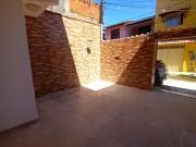 Casa com 3 Quartos e 3 banheiros à Venda, 183 m² por R$...
