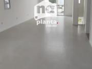 Casa com 3 Quartos e 3 banheiros à Venda, 208 m² por R$...