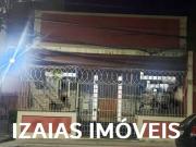 Casa com 3 Quartos e 3 banheiros à Venda, 220 m² por R$...