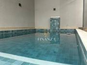 Casa com 3 Quartos e 3 banheiros à Venda, 230 m² por R$...