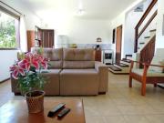 Casa com 3 Quartos e 3 banheiros para Alugar, 240 m² por...