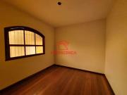 Casa com 3 Quartos e 3 Vagas de Garagem na Taquara