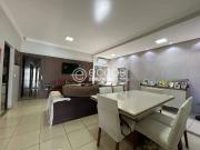 Casa com 3 Quartos e 4 banheiros à Venda, 180 m² por R$...