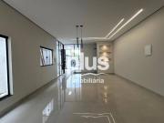 Casa com 3 Quartos e 4 banheiros à Venda, 200 m² por R$...