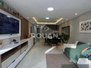 Casa com 3 Quartos e 4 banheiros à Venda, 240 m² por R$...