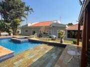 Casa com 3 Quartos e 6 banheiros à Venda, 312 m² por R$...