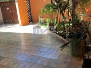 Casa com 3 quartos e área gourmet em Itanhaém