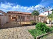 Casa com 3 Quartos e Edícula à venda, 207 m2 por R$...