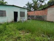 Casa com 3 quartos e espaço para piscina em Itanhaém