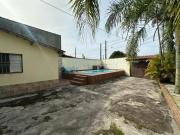 Casa com 3 quartos e piscina em Itanhaém R$ 250.000,00