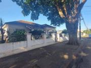 Casa com 3 quartos, forro de madeira À VENDA na Rua...