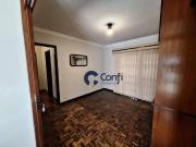 Casa com 3 quartos para alugar, 173 mÂ² por R$...