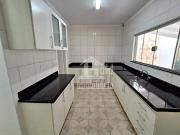 Casa com 3 Quartos para alugar, 200m² no bairro Jardim...