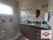 Casa com 3 quartos sendo 1 suÃte à venda, 300 m² por R$... Casa com 3 quartos sendo 1 suÃte à venda, 300 m² por R$...