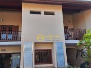Casa com 3 Quartos, sendo 1 Suíte à venda, 403 m² por R$...