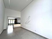 Casa com 3 quartos, sendo 2 suítes no Condomínio Terras...