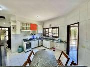 Casa com 3 quartos / suÃtes Ã venda, 255 mÂ² CondomÃnio...