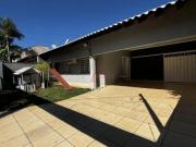 Casa com 3 Quartos suíte à Venda, 200m2 por...