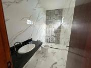 Casa com 3 Quartos, Suíte, Piscina e Churrasqueira –...