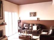 Casa com 3 quartos / suítes à venda, 180 m² Jardim Maria...