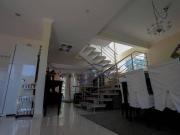 Casa com 3 quartos / suítes à venda, 439 m² Condomínio...
