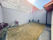 Casa com 3 quartos à venda, 142 m² por R$ 550.000...