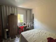 Casa com 3 quartos à venda, 190 m² por R$ 340.000 Setor...