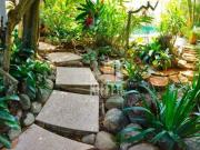 Casa com 3 quartos Ã venda. 206 mÂ² por R$ 920.000...