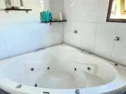 Casa com 3 quartos à venda ou para locação em Três...