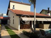 Casa com 3 suÃtes a venda no Jardim Panorama em Vinhedo...