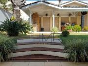 Casa com 3 suítes, 295 m² por R$ 2.220.000 Condominio...