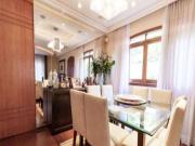 Casa com 3 suítes 2 vagas a venda no Campo Belo