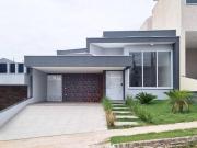Casa com 3 Suítes à venda, 163 m² por R$ 1.100.000...