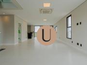 Casa com 3 suítes à venda, 270 m² por R$ 2.769.000 Aruã...