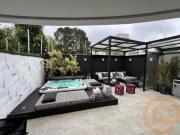 Casa com 3 SUITES à venda, 390 m² por R$ 4.700.000... Casa com 3 SUITES à venda, 390 m² por R$ 4.700.000...