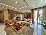 Casa com 3 suítes com 3 vagas no Bairro Jardim Lindoia...